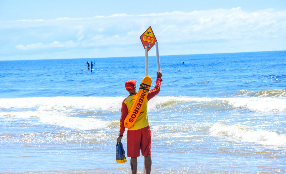 Carnaval termina sem óbitos por afogamento e com aumento de 560% nos salvamentos no Litoral