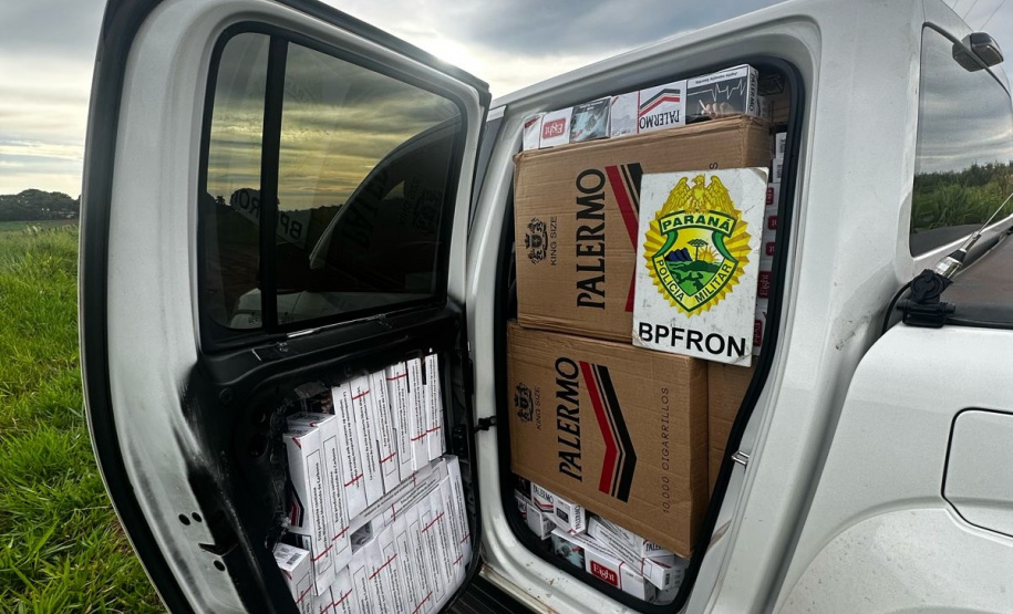 PMPR recupera veículo roubado e apreende cigarros contrabandeados em Rondon-PR