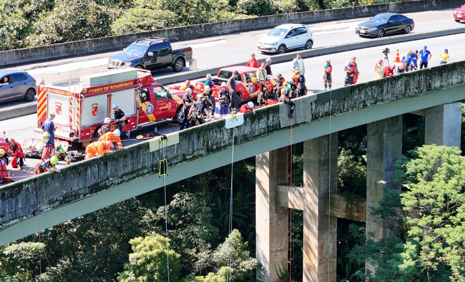 Bombeiros do Paraná têm melhor colocação entre sul-americanos no Grimpday