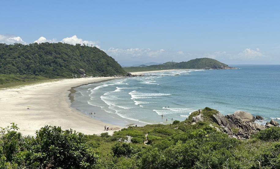 Carnaval na Ilha do Mel: Corpo de Bombeiros dá dicas de segurança para a viagem