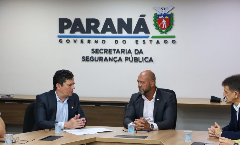 Secretaria da Segurança Pública do Paraná recebe comitiva do Senador Sergio Moro