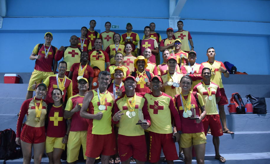 Troféu Elite premia campeões em provas de salvamento aquático