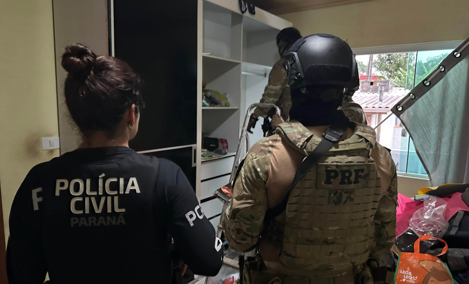 PCPR e PRF deflagram operação com 33 mandados contra organização que roubava cargas