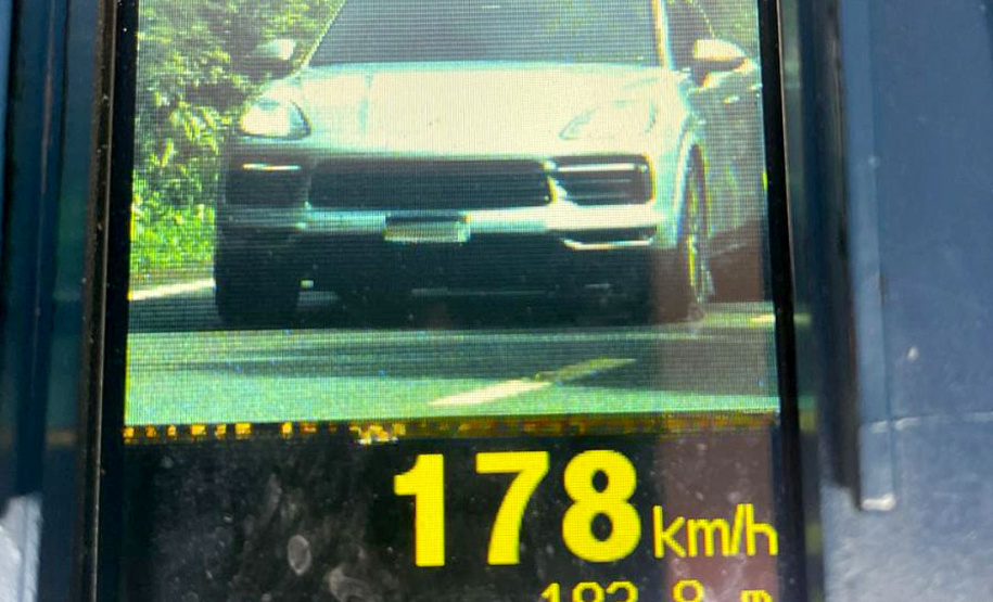 PM identifica 6,7 mil carros em excesso de velocidade nas rodovias durante o Carnaval