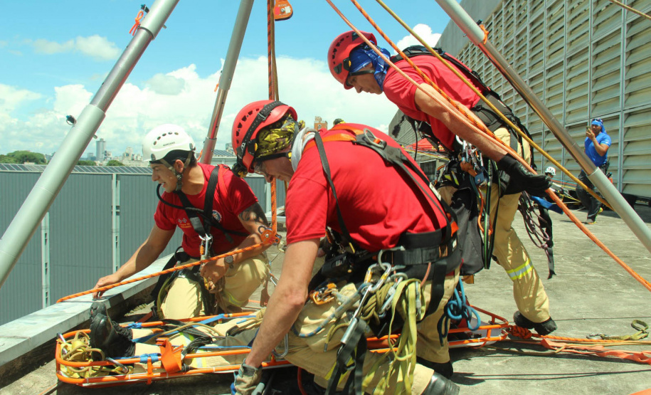 Bombeiros do Paraná têm melhor colocação entre sul-americanos no Grimpday