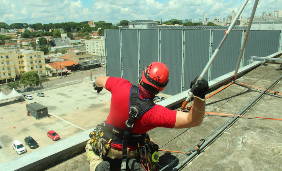 Bombeiros do Paraná têm melhor colocação entre sul-americanos no Grimpday