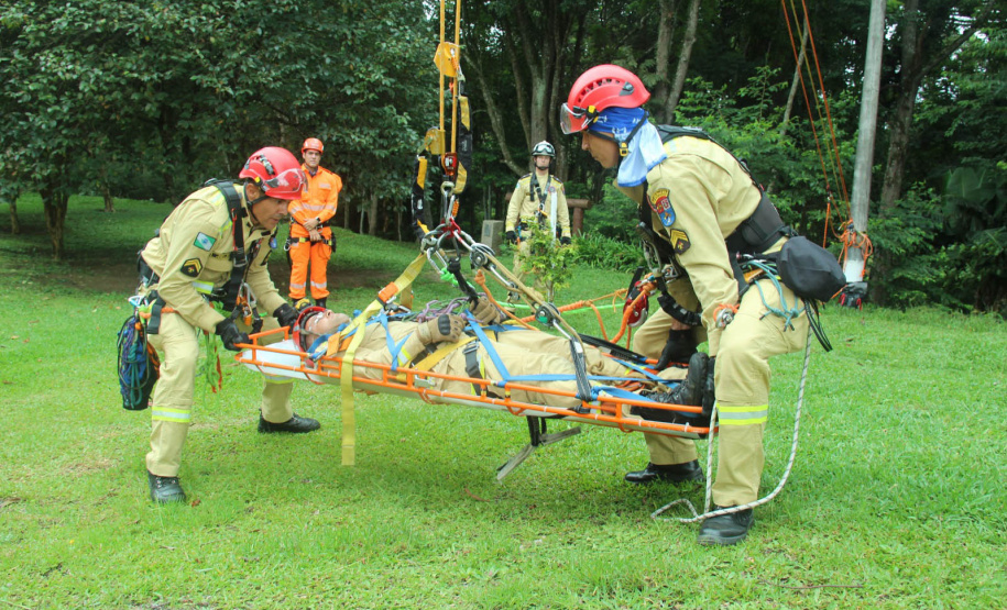 Bombeiros do Paraná têm melhor colocação entre sul-americanos no Grimpday