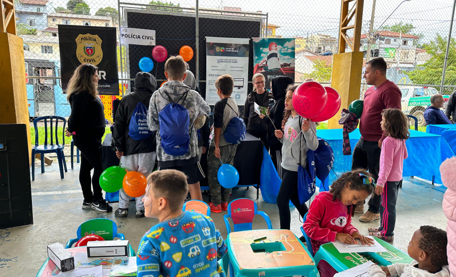 PCPR na Comunidade leva serviços gratuitos para mais de 750 pessoas em Campo Magro