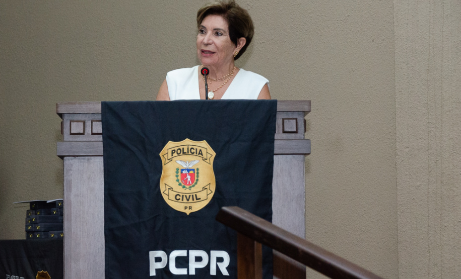 PCPR realiza entrega de medalhas de serviço policial para servidores das Subdivisões Policiais de Ponta Grossa e Telêmaco Borba