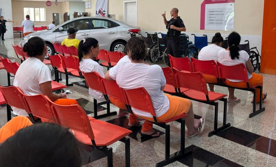 Apenadas da Cadeia Pública Feminina de Goioerê participam de mutirão de mamografias