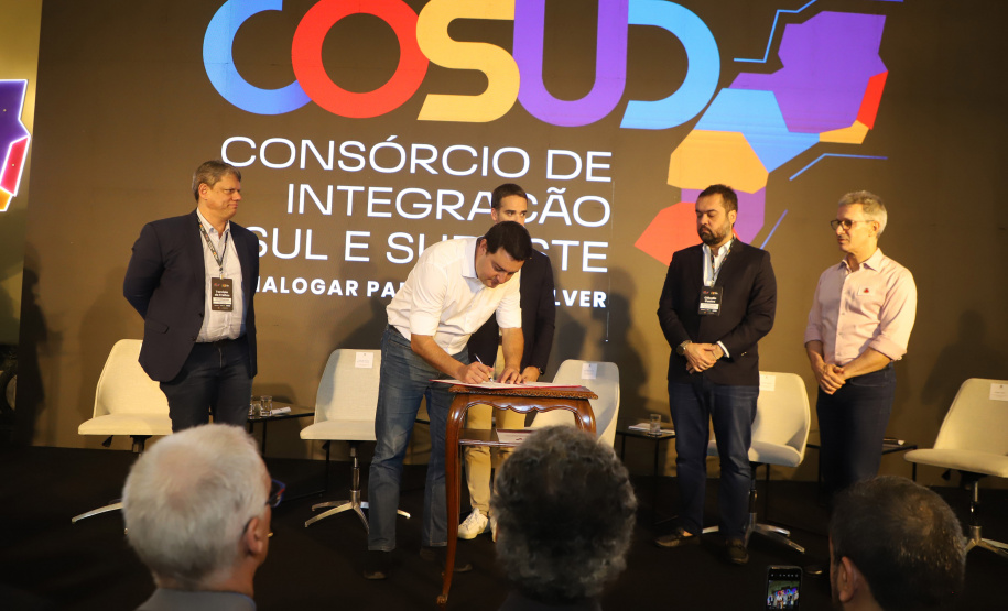 Governadores do Cosud firmam pacto pela segurança com proposta de endurecimento de leis penais