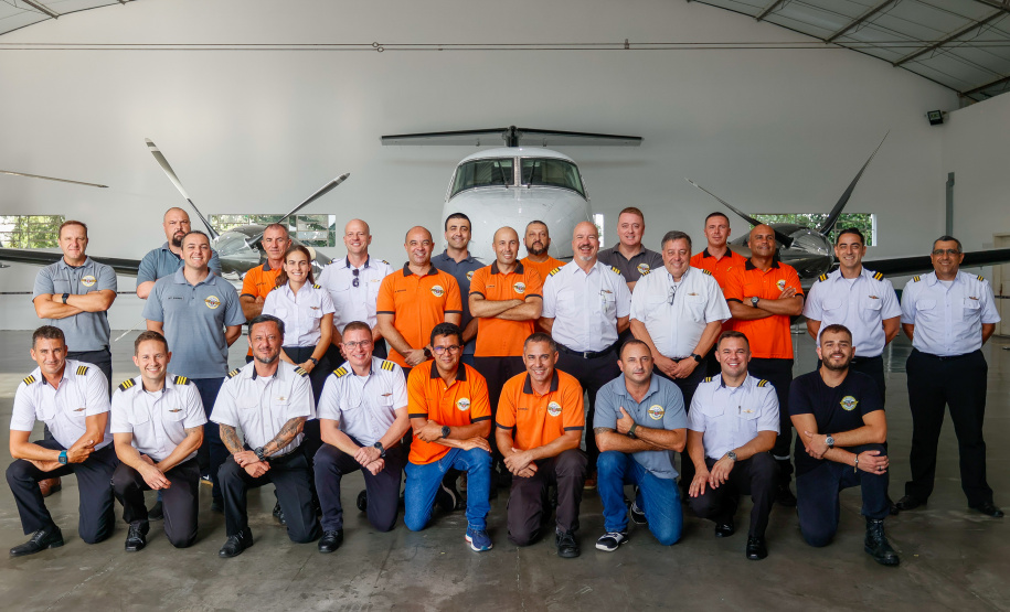 Primeira copiloto mulher da Casa Militar tem brevê para guiar aviões e helicópteros