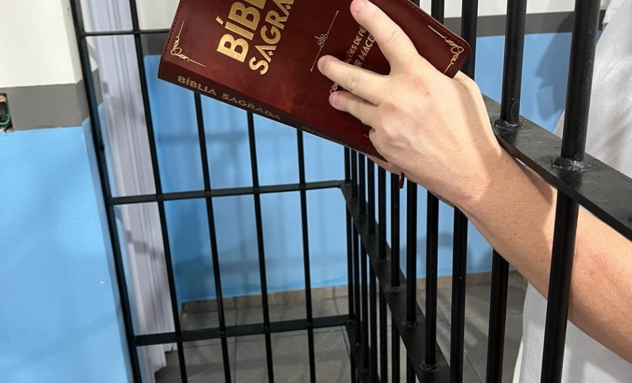 Polícia Penal e Pastoral Carcerária intensificam atendimentos religiosos em unidades prisionais de Guarapuava