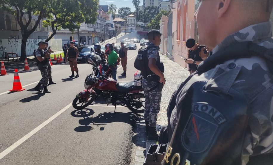 Rone intensifica policiamento em bairros de Curitiba e Região Metropolitana