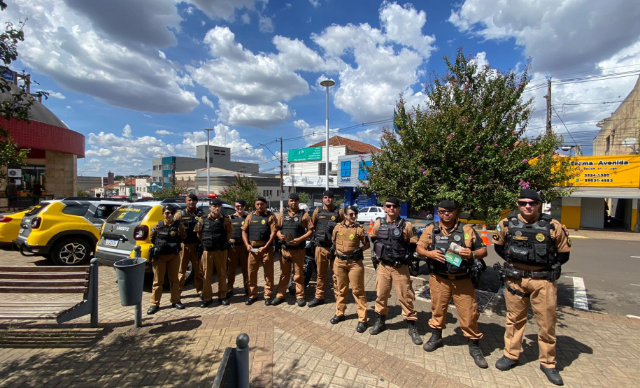 Polícia Militar do Paraná participa de ação contra a dengue em colégio em Cornélio Procópio