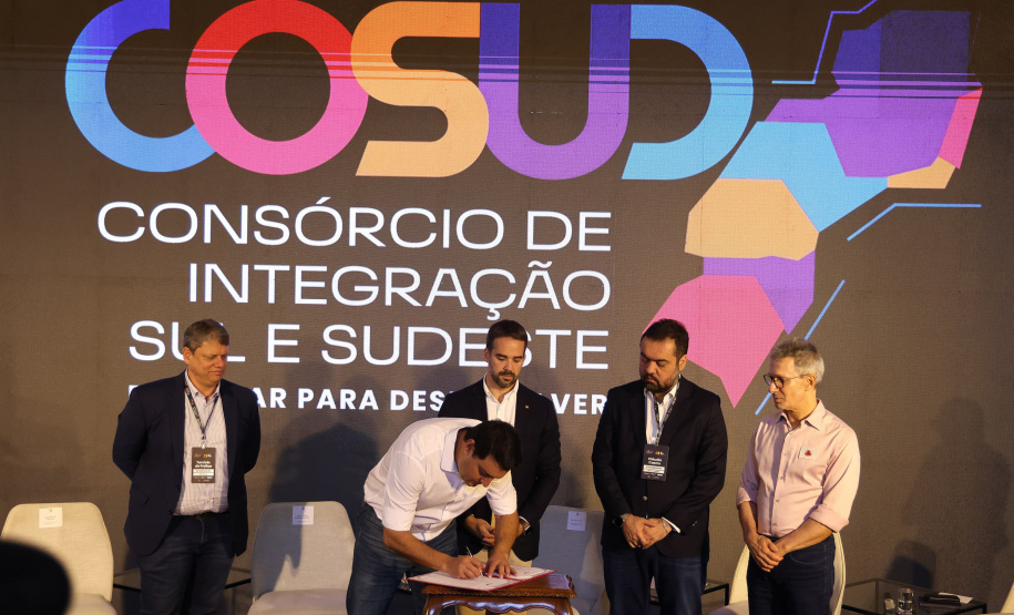 Governadores do Cosud firmam pacto pela segurança com proposta de endurecimento de leis penais