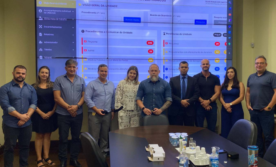 Delegados de Amazonas e Distrito Federal conhecem sistema de flagrantes do Paraná