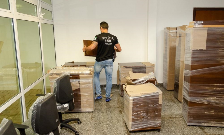 PCPR distribui móveis novos para delegacias no Estado