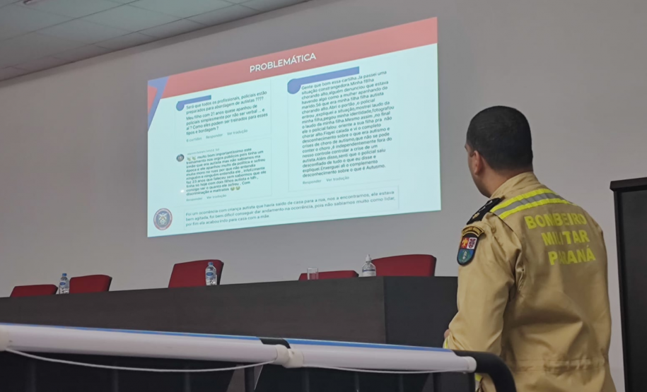 Major do Corpo de Bombeiros apresenta manual de atendimento a pessoas autistas