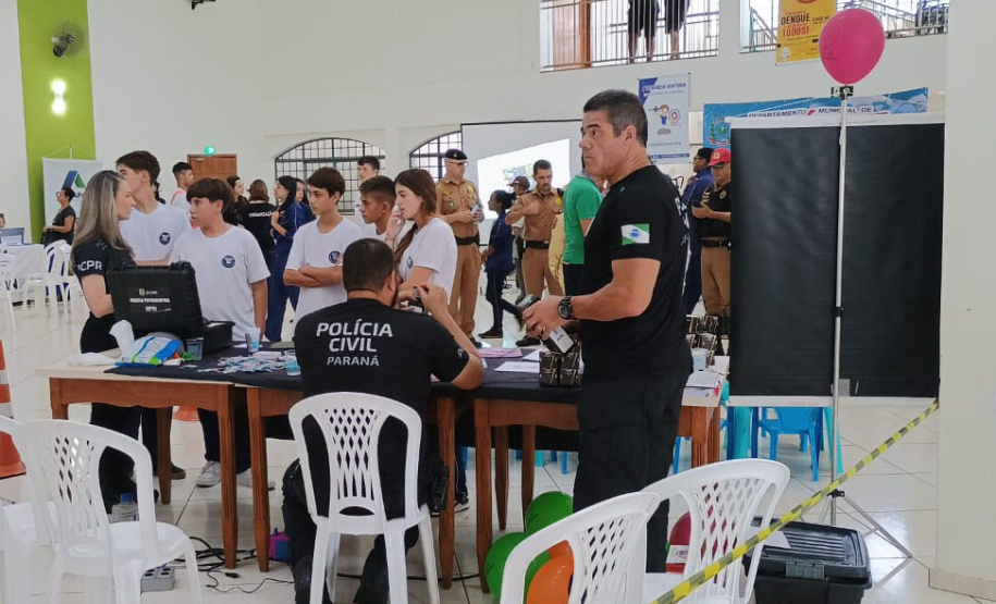 PCPR na Comunidade leva serviços para Curitiba, Paranaguá e Palmas nesta semana