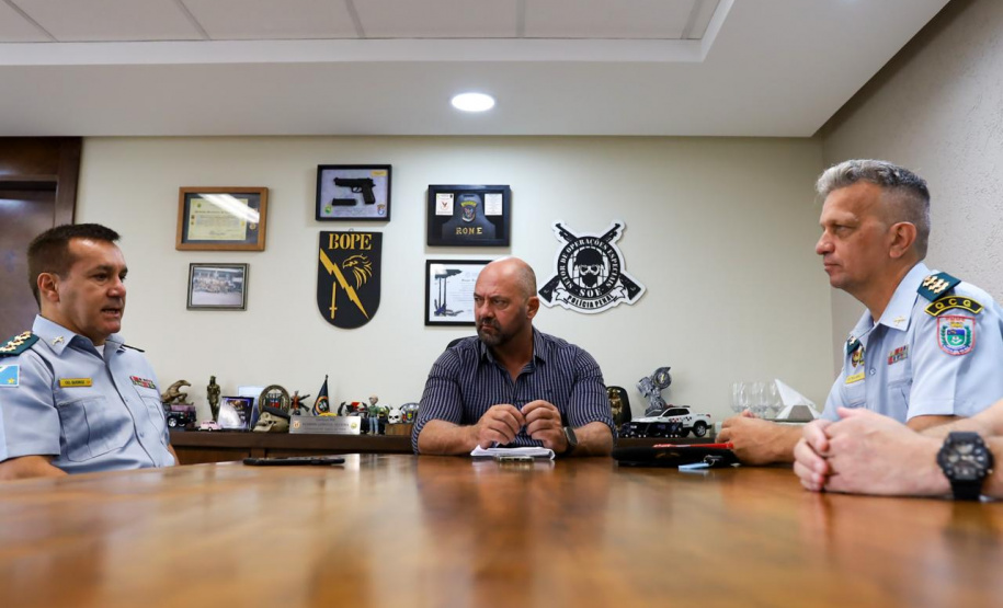 Secretário da Segurança Pública recebe visita de militares do Mato Grosso do Sul