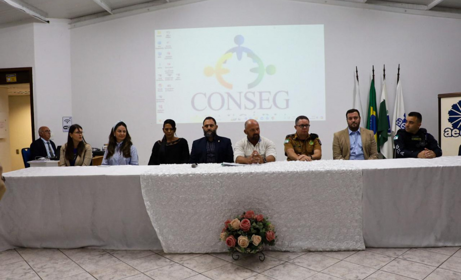 Palestra destaca a importância de enfrentar a violência contra as mulheres