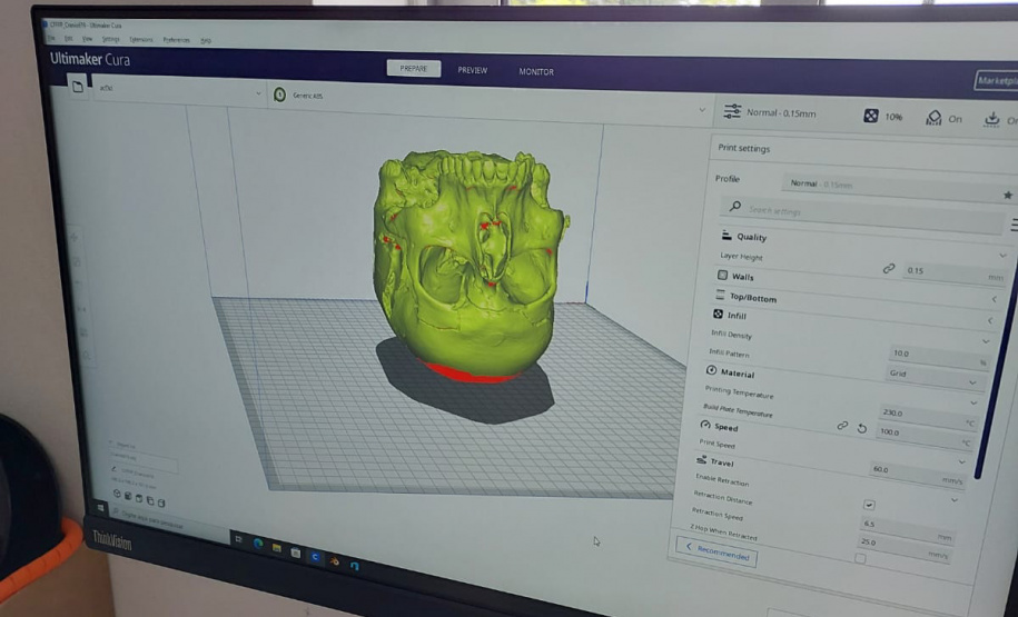 Réplica em 3D de crânio é a novidade no acervo do Museu de Ciências Forenses