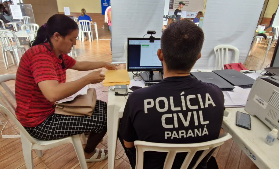 PCPR na Comunidade leva serviços de polícia judiciária para população de Foz do Iguaçu