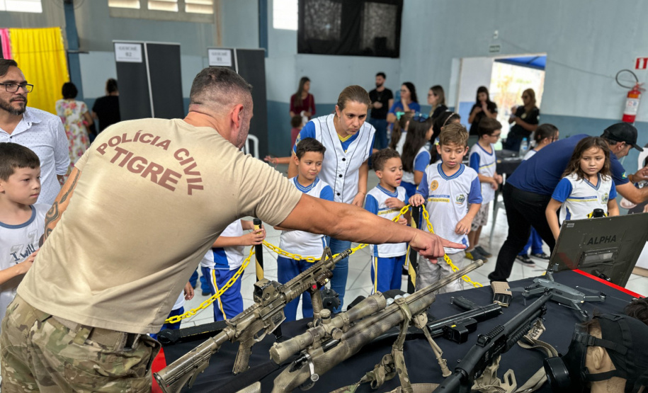 PCPR na Comunidade leva serviços de polícia judiciária para população de Foz do Iguaçu
