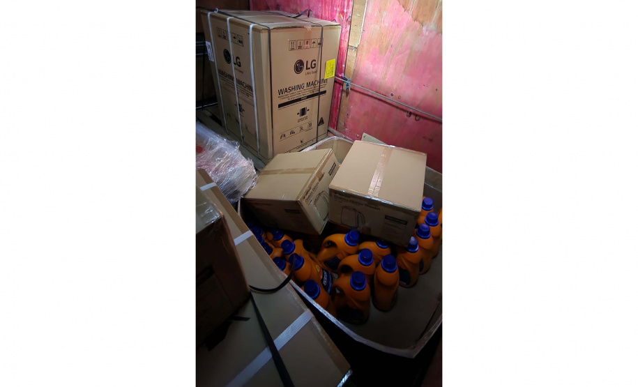 PM do Paraná recupera caminhão roubado com doações destinadas ao Rio Grande do Sul