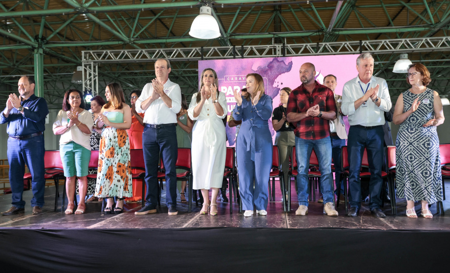 Caravana Paraná Unido pelas Mulheres e Mulher Segura unem forças em Paranavaí