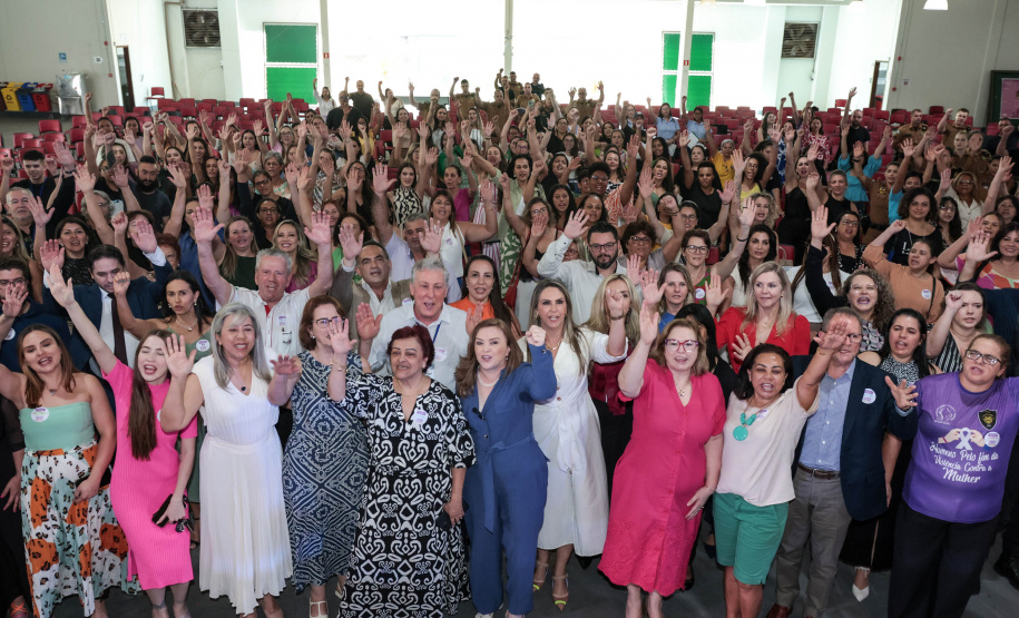 Caravana Paraná Unido pelas Mulheres e Mulher Segura unem forças em Paranavaí