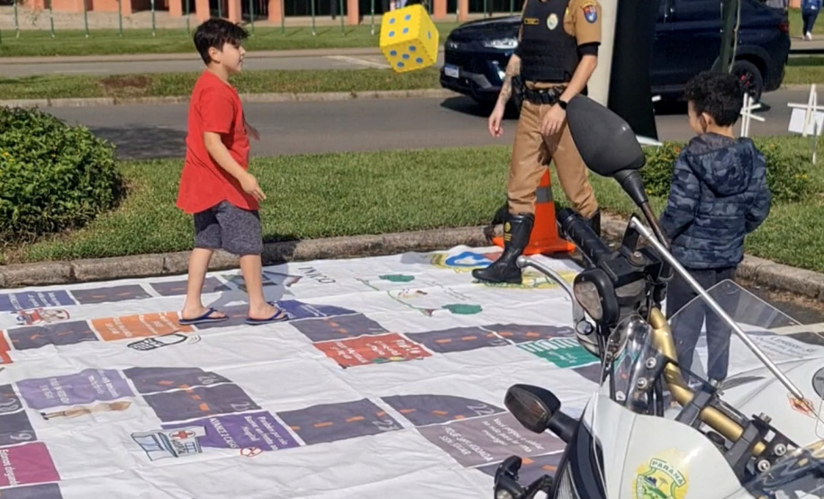 PMPR Participa de Evento Educativo no Parque Barigui em Curitiba