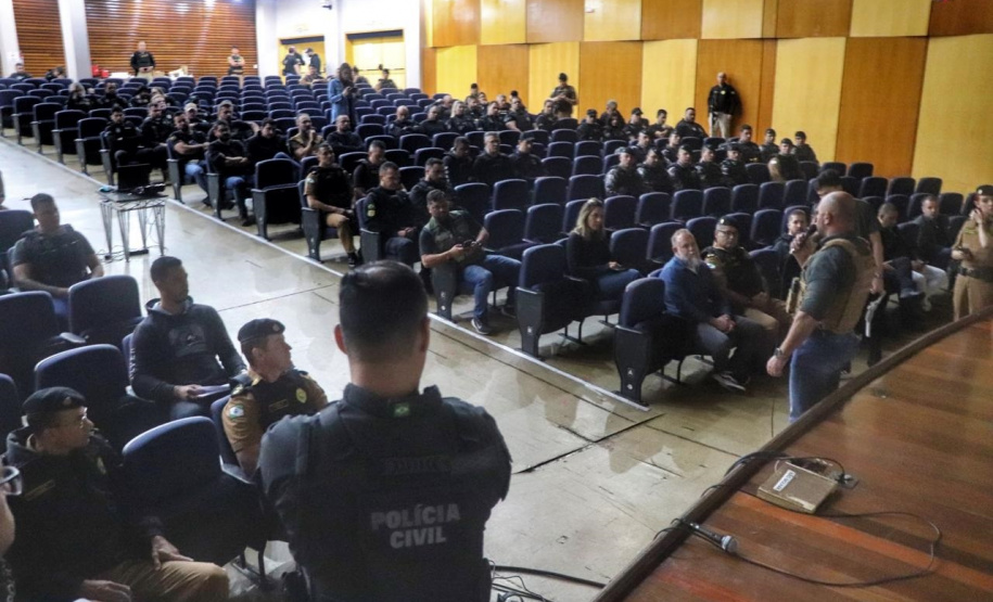 PCPR e PMPR cumprem 19 mandados contra grupo ligado a homicídios em Cascavel