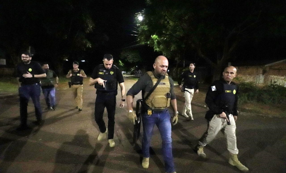 PCPR e PMPR cumprem 19 mandados contra grupo ligado a homicídios em Cascavel