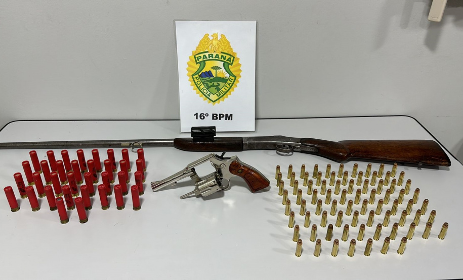 PMPR apreende quase meia tonelada de drogas e armamento em ações distintas no interior do Estado