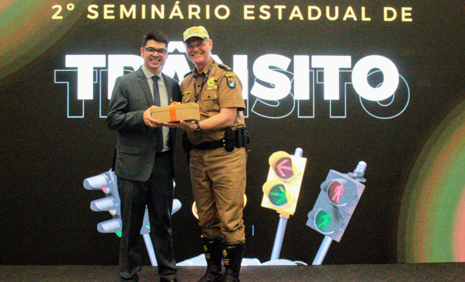 BATALHÃO DE POLÍCIA DE TR NSITO REALIZA O 2º SEMINÁRIO ESTADUAL DE TR NSITO NA CIDADE DE FOZ DO IGUAÇU EM PROL AO MAIO AMARELO