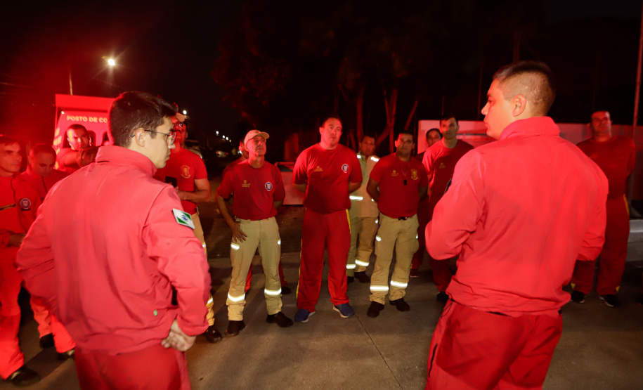 Chuvas: Paraná envia força-tarefa do Corpo de Bombeiros ao Rio Grande do Sul