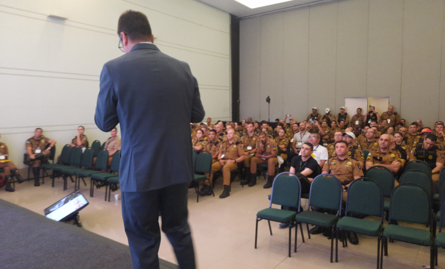 BATALHÃO DE POLÍCIA DE TR NSITO REALIZA O 2º SEMINÁRIO ESTADUAL DE TR NSITO NA CIDADE DE FOZ DO IGUAÇU EM PROL AO MAIO AMARELO