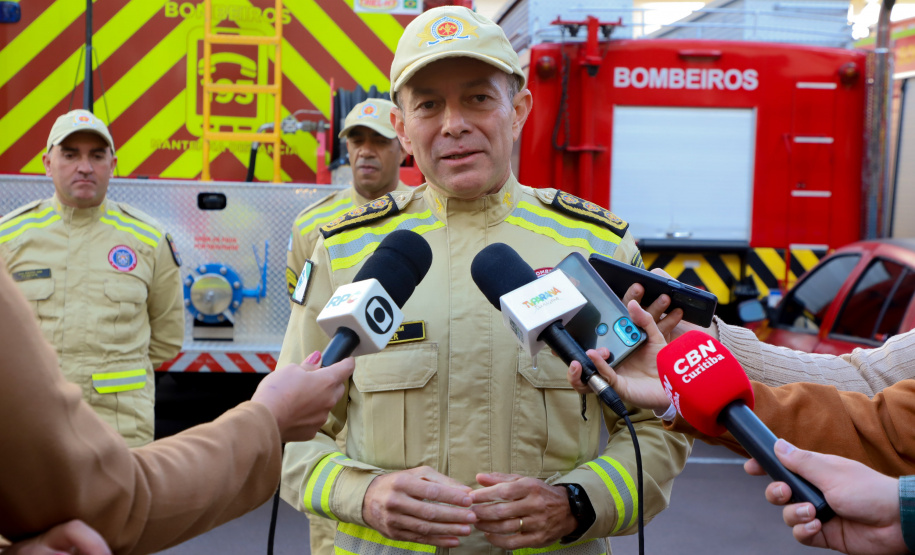 Buscas complexas e casos marcantes: bombeiros do Paraná relatam atuação no RS