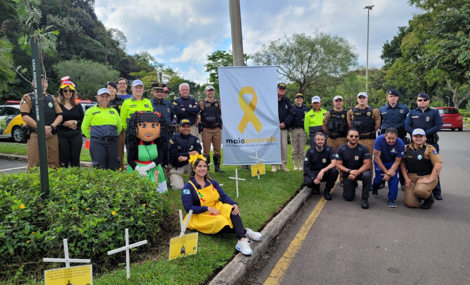 PCPR leva orientações sobre o Maio Amarelo para a população de Curitiba e Maringá