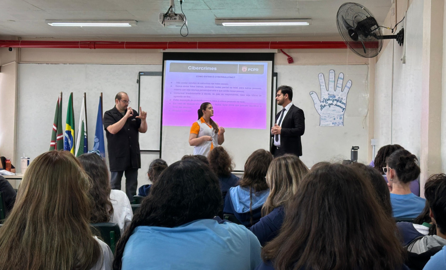 PCPR ministra palestra educativa em escola para surdos na Capital