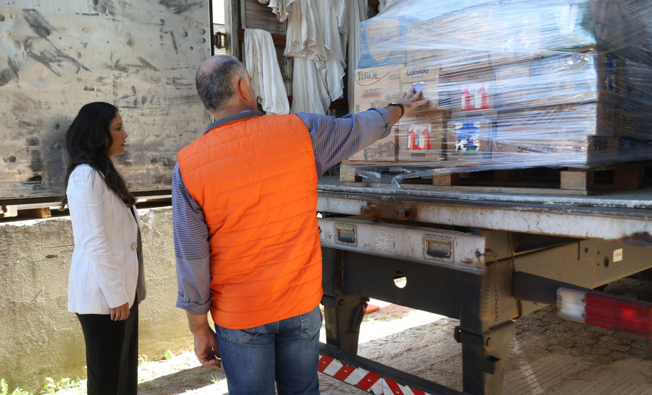 Paraná amplia força-tarefa dos bombeiros no RS e prazo da campanha de arrecadação