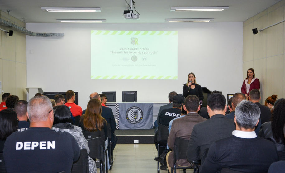 Polícia Penal promove palestra para conscientizar servidores sobre conduta veicular e segurança no trânsito