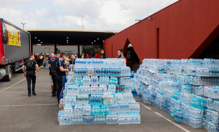 Com apoio da Ceasa, Paraná envia nova remessa com mais 400 toneladas de doações ao RS