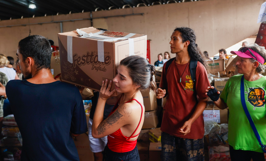 Com apoio da Ceasa, Paraná envia nova remessa com mais 400 toneladas de doações ao RS
