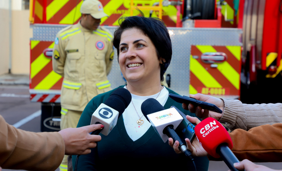 Buscas complexas e casos marcantes: bombeiros do Paraná relatam atuação no RS