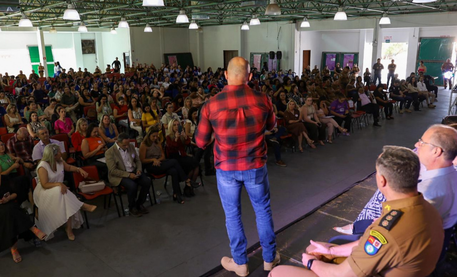 Caravana Paraná Unido pelas Mulheres e Mulher Segura unem forças em Paranavaí