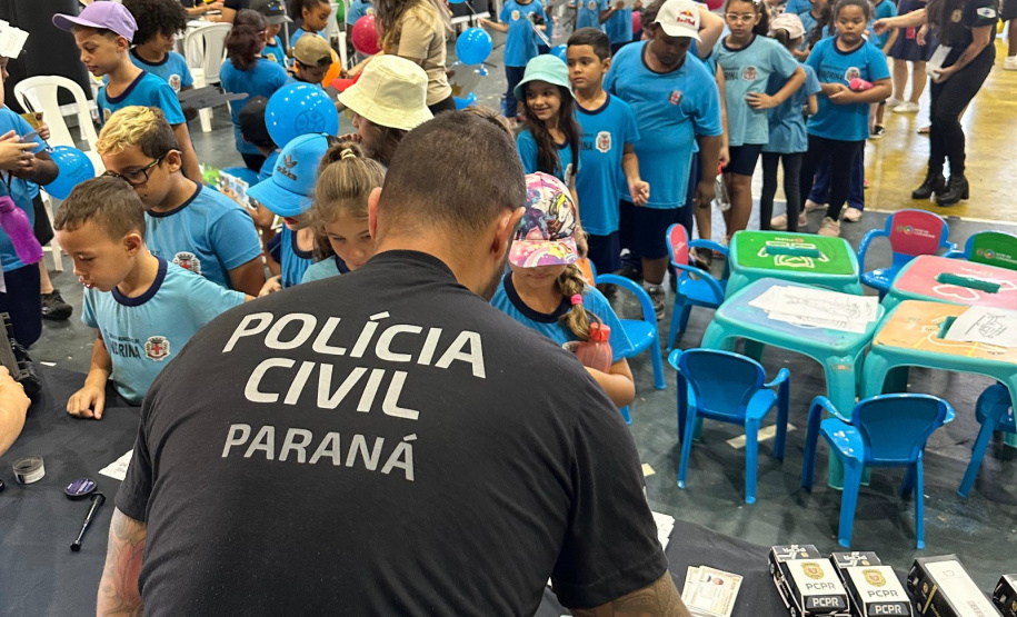 PCPR na Comunidade leva serviços de polícia judiciária e exposições para população de Palotina, Almirante Tamandaré e Pinhais