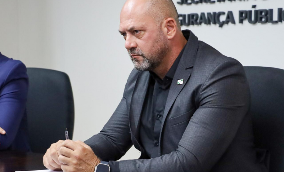 Secretário da Segurança recebe prefeitos do interior